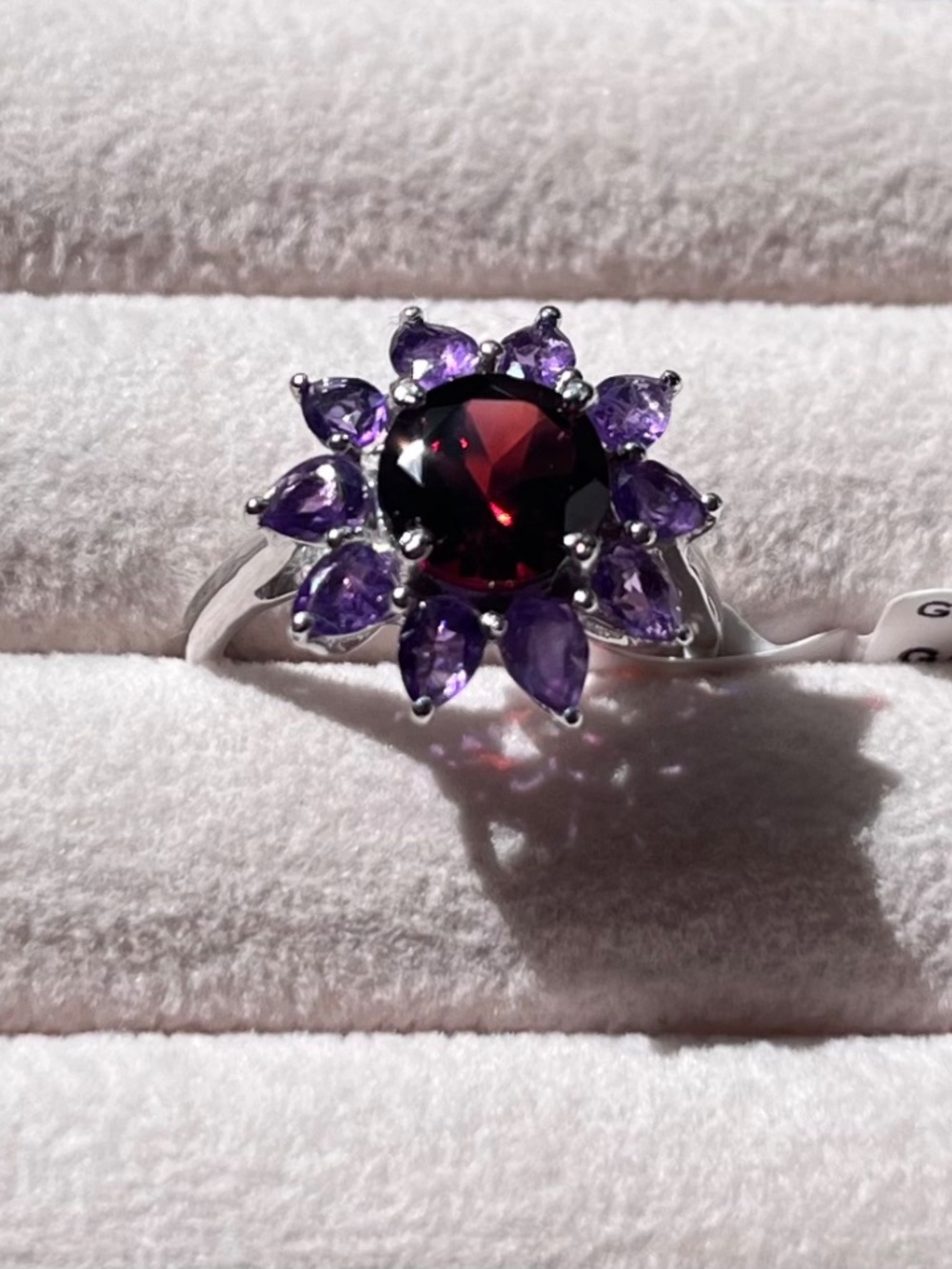 R131 | Genuine Garnet & Amethyst Statement Flower Ring - Picture 7 of 8